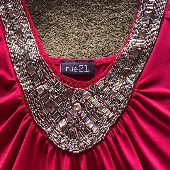 Rue 21 Rich Red Heavy Bead Embellished Special Occasion Halter Top/Dress Size XL - Picture 10 of 12